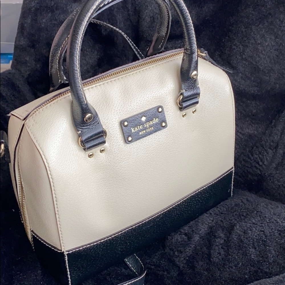 Kate spade purse